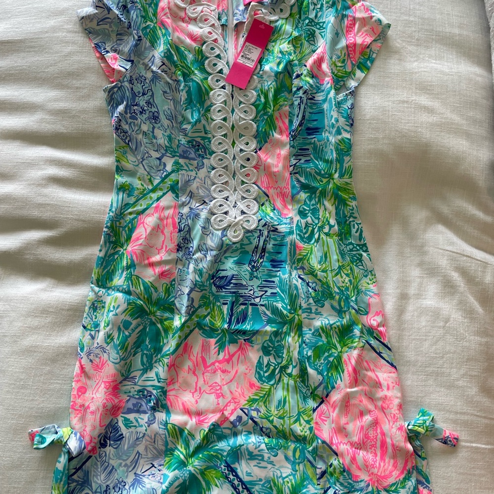 New with tags Cassidy stretch shift in bohemian queen size 6